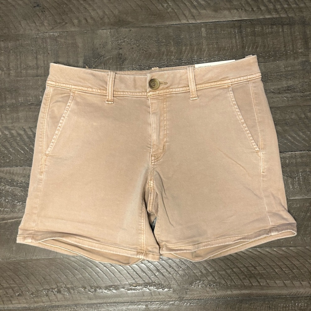 American Eagle Women's Khaki Shorts